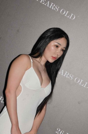 性感丰满小姐姐 [144P-3.40GB]