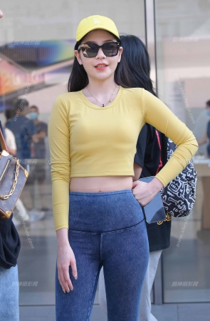 紧身设计展现完美线条 230903-4-110 15P