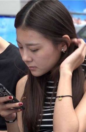 骨感美女大长腿mm [2.03 GB/MP4]