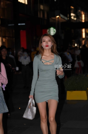 夜拍包臀裙高跟性感美女