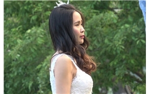 4k-幸福满满的白色高跟鞋美女拍婚纱照