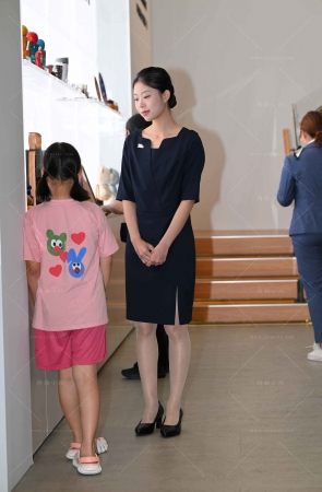 超薄rou丝礼仪妹纸