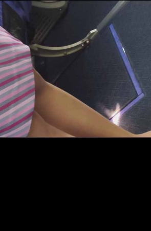 4k 南航空乘小姐姐机上腿部特写 2min 3P