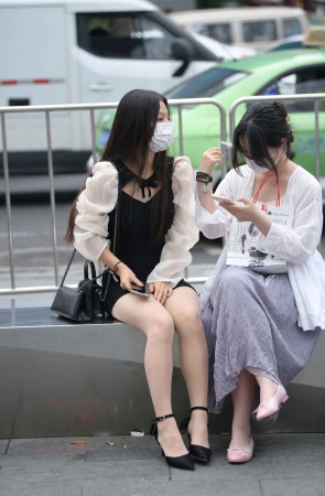 肉丝小姐姐