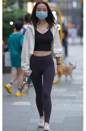 瑜伽紧身裤美女(43P)