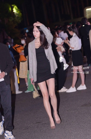 21416-30+29/美腿小姐姐 4P