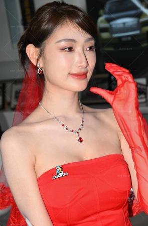 26322-3-54√红丝拖鞋珍妮 7P