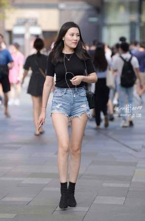 2082-7+30/长腿热裤 5P