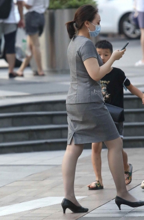 诱惑灰丝职业装