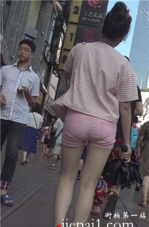 4k-跟拍粉热裤小清新甜美可人妹子 [2.00 GB]