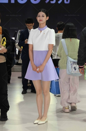 251123-46-72√哎呀～不小心拍到打底裤了呢哈哈哈 10P