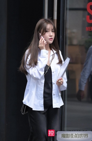 楚楚动人的美女3A3368[605M]