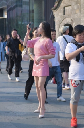 拍照de高跟美女