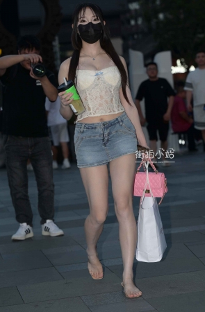 逛街的热裤小妹 第二篇