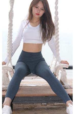 （视频）蓝色瑜伽裤小妹 [6.15G/MP4]