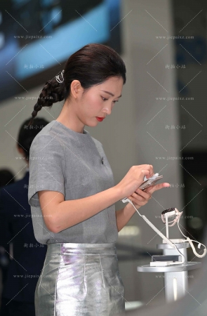 鸿蒙智行的礼仪咨客小姐姐 [20P]