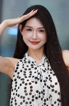 肤白美腿网红-叫我小喵喵