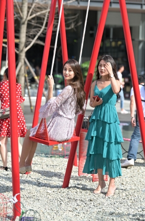 好美的加菲小姐姐腿也很美