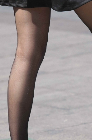 黑丝街拍短裙妹子-16P