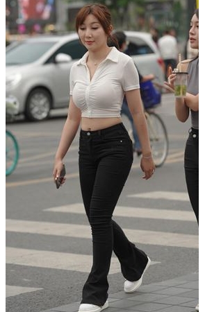 黑牛露腰美女(39P)