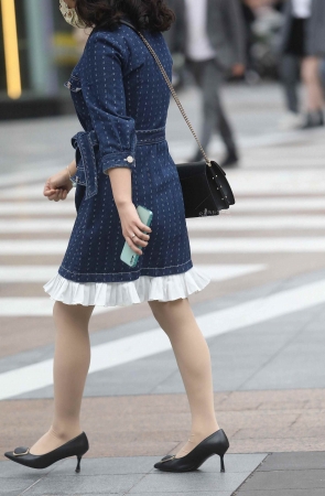 街拍肉丝高跟qingshu