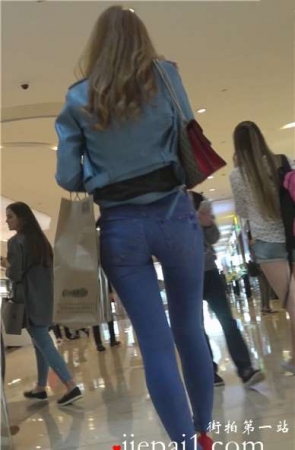 4k-红色高跟鞋大长腿蓝牛女神姐姐（上）[1.34 GB]