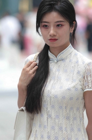 漂亮旗袍妹子