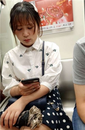 好纯真的妹子 [1.94 GB/mp4]