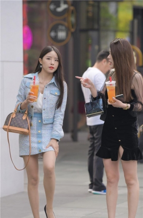 遇见丝袜美腿高跟小姐姐3A014[116P-1.58G]