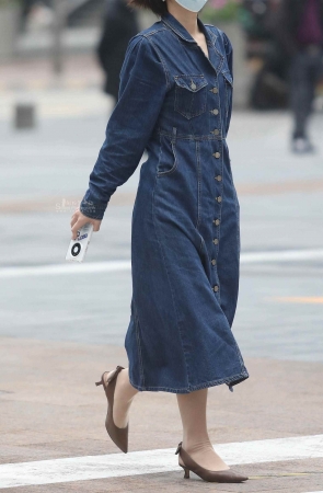 肉丝街拍高跟shaofu