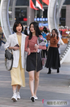 高颜值美女3A2312[122M]