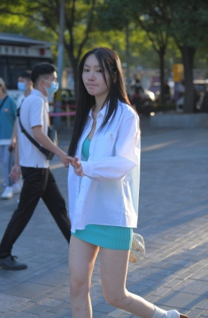 绿色针织裙 [80P-1.84GB]