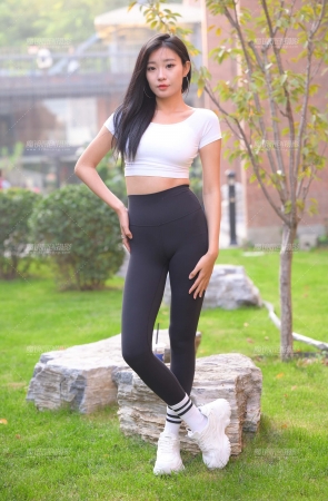 不吃鸡蛋街拍作品  First [597P1V-24.7GB]