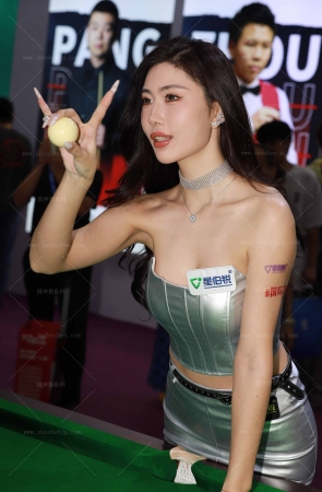 叶濛雨小姐姐原图+单反视频-25广州台球展 10P