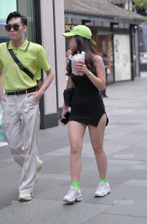 超短包臀裙