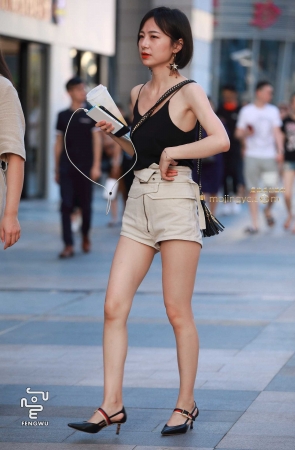 短裤，美腿