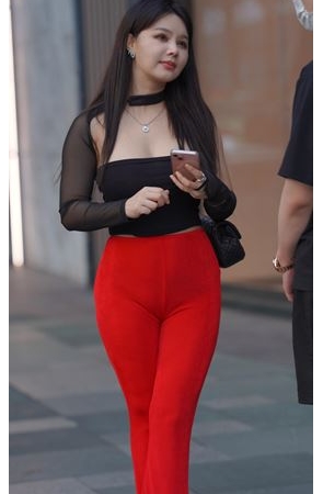 艳红紧身裤美女(138P)