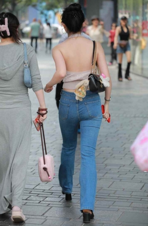 甜美露背牛仔裤 [158P-1.70GB]