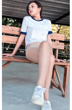 （套图）肉丝短发小姐姐(94P)[601M/JPG]