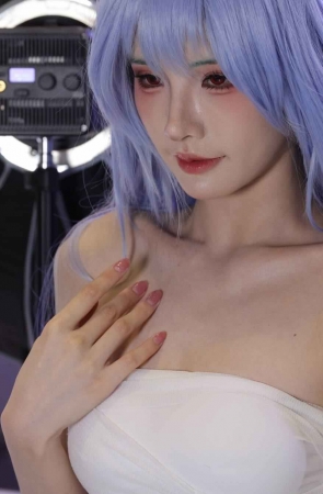 抹胸短裙COS小妹