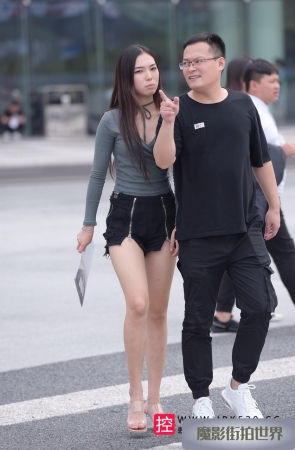 白白嫩嫩的大腿3A2749[888M]