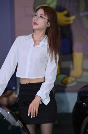 衬衫短裙 [70P-1.39GB]