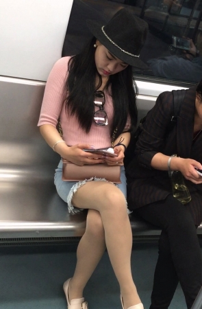 漂亮街拍肉丝MM