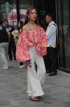 B74、扣人心弦的风姿