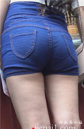 4k-高腰牛仔热裤妹子 [2.31 GB]