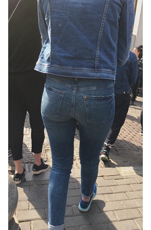 牛仔裤