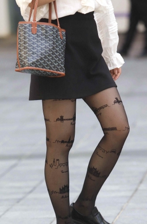 诱惑黑 丝短裙shaofu-16P