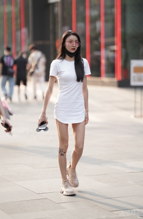 长腿美眉