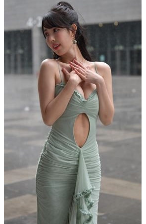 性感的吊带长裙美女(128P)