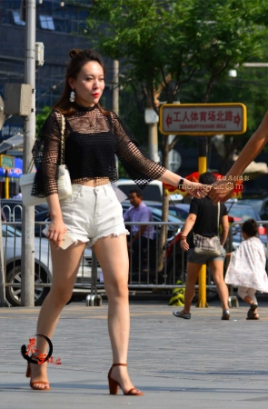 8-17 牵着你的手